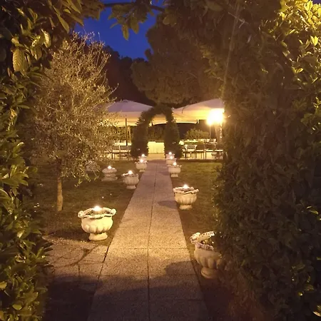 La Mola 4* Sommacampagna